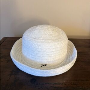 Women’s Packable Hat